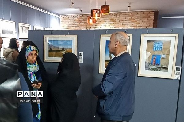 افتتاح عصاره و دستاورد عکاسان در گالری موسسه توسعه هنرهای معاصر شهریار