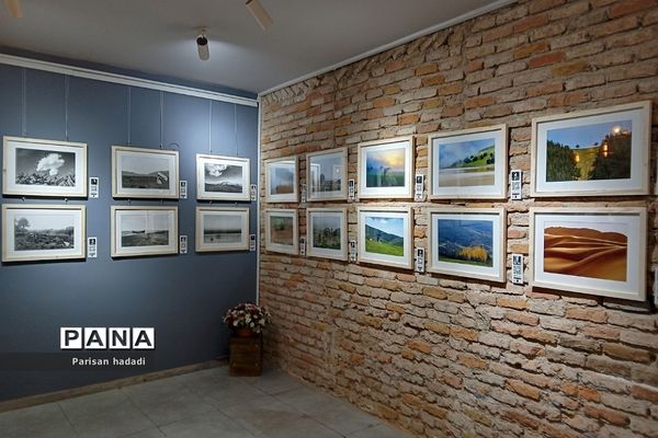 افتتاح عصاره و دستاورد عکاسان در گالری موسسه توسعه هنرهای معاصر شهریار