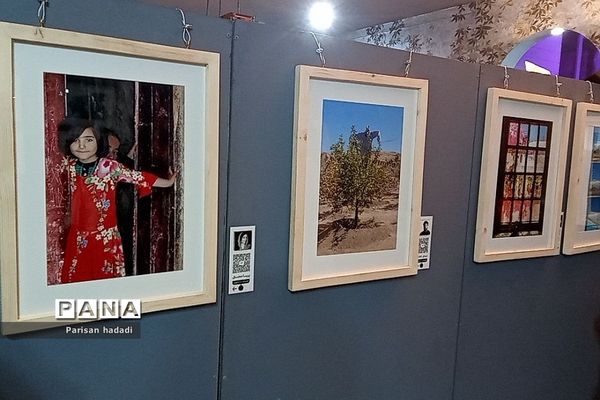 افتتاح عصاره و دستاورد عکاسان در گالری موسسه توسعه هنرهای معاصر شهریار