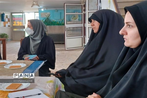 کارگاه توانمندسازی معاونان و مربیان پرورشی در شهرستان فیروزکوه