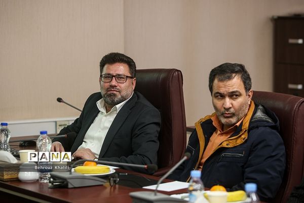 دیدار معاون رئیس‌جمهوری با همکاران دفتر امور مجلس وزارت آموزش و پرورش