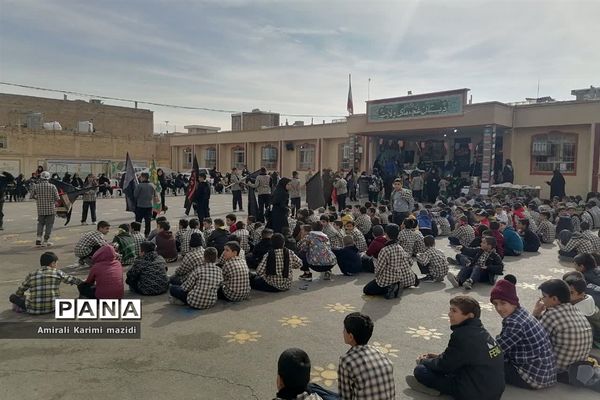 تشییع شهید گمنام در دبستان غنچه ها ولایت 2 ناحیه 3 شیراز