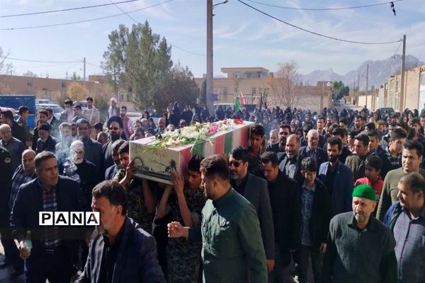 تشییع پیکر شهید گمنام در روستای گردکوه مهریز