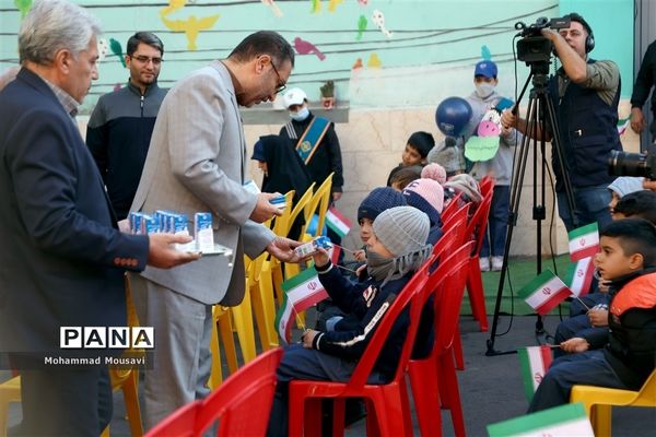 آغاز توزیع شیر در مدارس شهر تهران