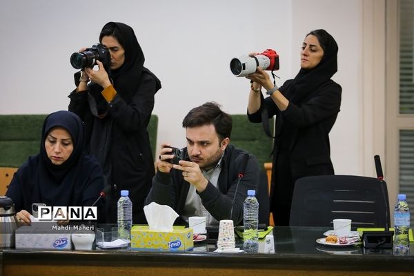 نشست خبری بیست و پنجمین جشنواره بین‌المللی قصه‌گویی