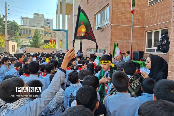 تشییع شهید گمنام در دبستان معارف 6 ناحیه 3 شیراز