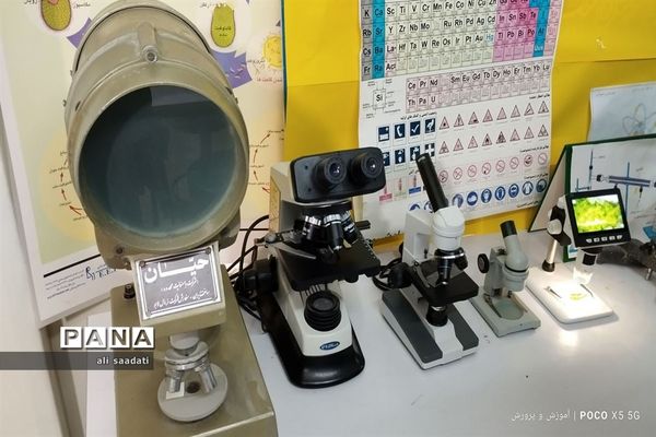 بازید مدیر آموزش و‌ پرورش شهرستان کلات از نمایشگاه هفته پژوهش و فناوری پژوهشسرای ابوریحان