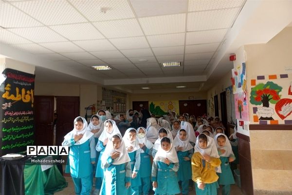 برپایی موکب فاطمی در آموزشگاه صدیقه‌کبری شهرستان فیروزکوه