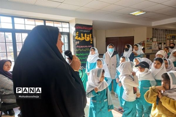 برپایی موکب فاطمی در آموزشگاه صدیقه‌کبری شهرستان فیروزکوه