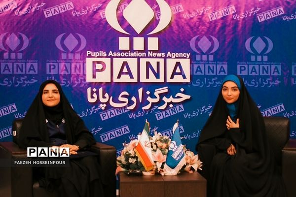 حضور دانش‌آموز‌خبرنگاران پانا شهرستان‌های تهران در راه‌اندازی تلویزیون اینترنتی پانا