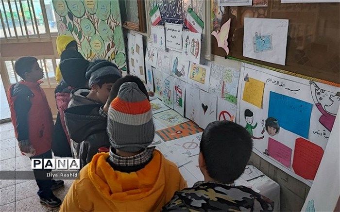 نمایشگاه آسیب‌های اجتماعی و نوجوان سالم در شهرستان قرچک برپا شد/فیلم