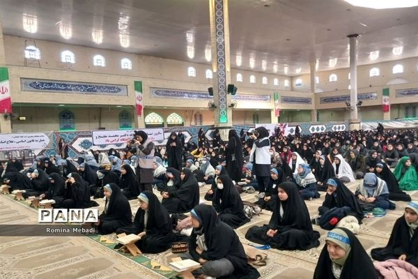 اجتماع بزرگ دختران فاطمی درشهرستان اسلامشهر