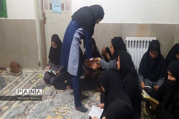 سوگواری یاس نبوی در مدارس اقلید