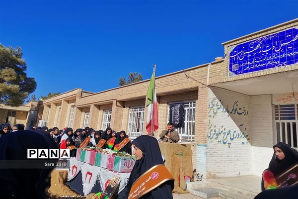 تشییع و میزبانی از شهید گمنام در فسا