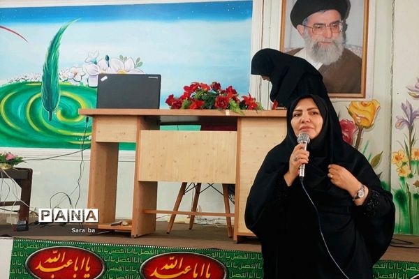 مراسم شهادت مادر دو عالم با رنگ و بوی پرچم قمر بنی هاشم(ع)