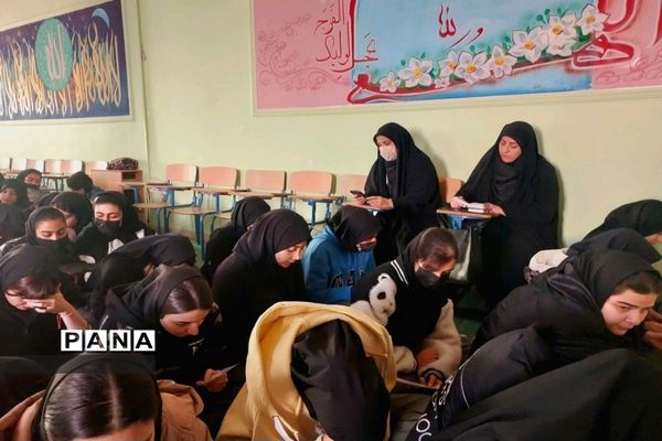 مراسم شهادت مادر دو عالم با رنگ و بوی پرچم قمر بنی هاشم(ع)