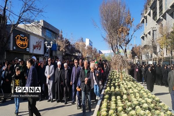 مراسم تشییع و خاکسپاری شهید گمنام در مصلی امام خامنه‌ای (ره) شهرستان شیروان