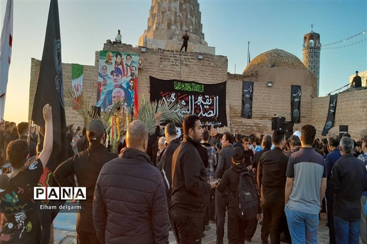 تشییع نمادین پیکر مطهر حضرت زهرا توسط مردم شهر آغاجاری/فیلم