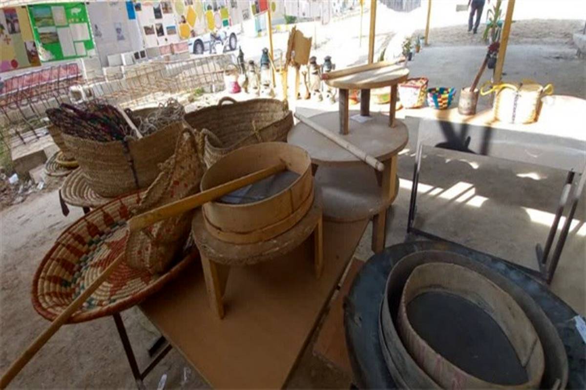 افتتاح نمایشگاه آثار دانش‌آموزان آموزشگاه نمونه رازی سعدآباد