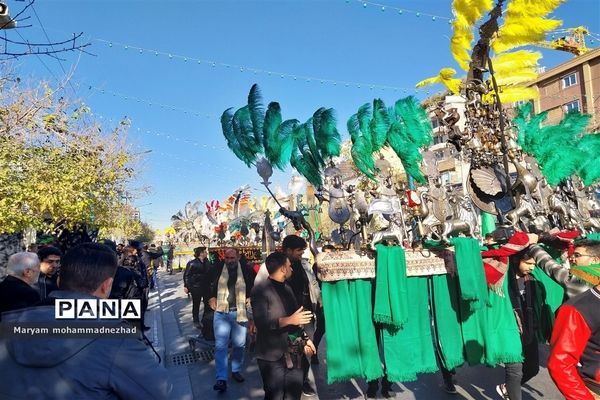 اجتماع عظیم عزاداران فاطمی همقدم با مادر