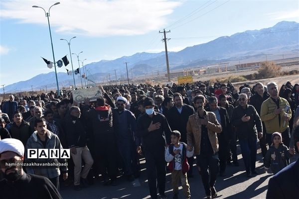 تشییع شهید گمنام در روستای احمد آباد بخش مرکزی بهاباد