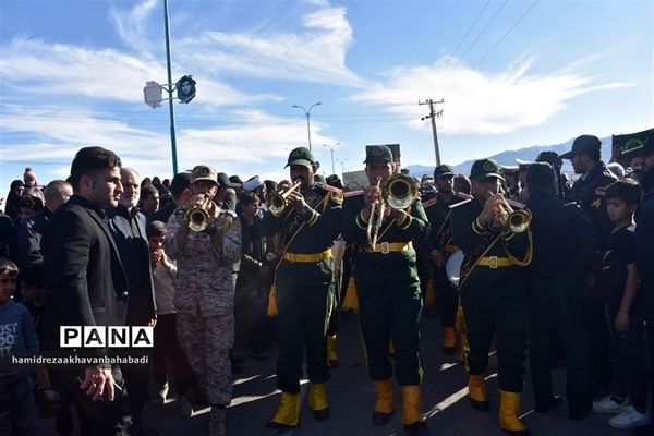 تشییع شهید گمنام در روستای احمد آباد بخش مرکزی بهاباد