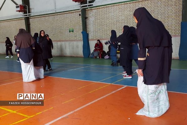 ‌بزرگترین اتاق فرار دانش‌آموزی شهرستان‌های استان تهران‌