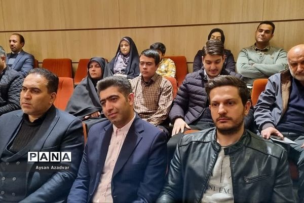 نکوداشت هفته پژوهش و سومین گردهمایی خانه نخبگان دماوند