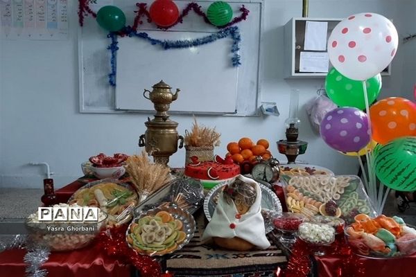 تهیه و توزیع بسته های غذایی کمک به نیازمندان  به مناسبت شب یلدا