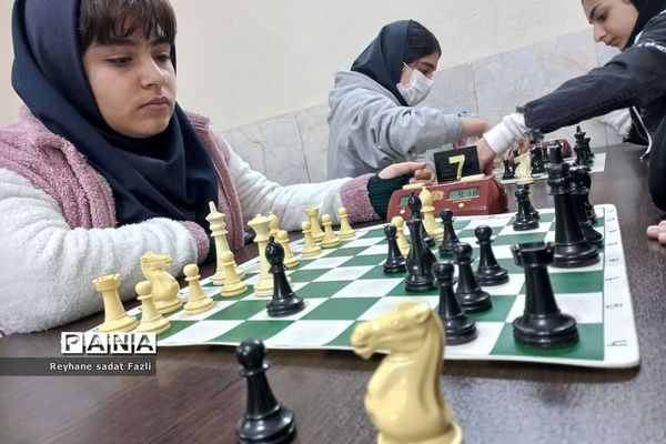 مسابقات شطرنج بین مدارس متوسطه اول شهرستان شهریار