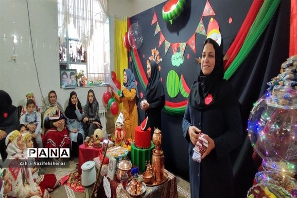 برگزاری جشن یلدای سنتی در مدرسه شهید خاقانی شهرستان شیروان