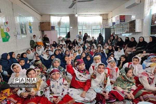 برگزاری جشن یلدای سنتی در مدرسه شهید خاقانی شهرستان شیروان