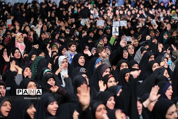 دیدار اقشار مختلف بانوان با رهبر انقلاب