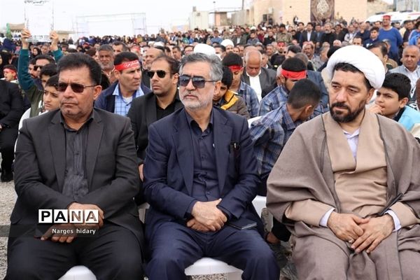 مراسم تشییع و تدفین شهید گمنام  هشت سال دفاع مقدس در بام فرهنگی امیدیه