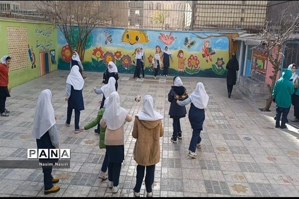 افتتاحیه طرح صد روز صد مسابقه و مسابقه داژبال در دبستان سارا شهرستان ملارد