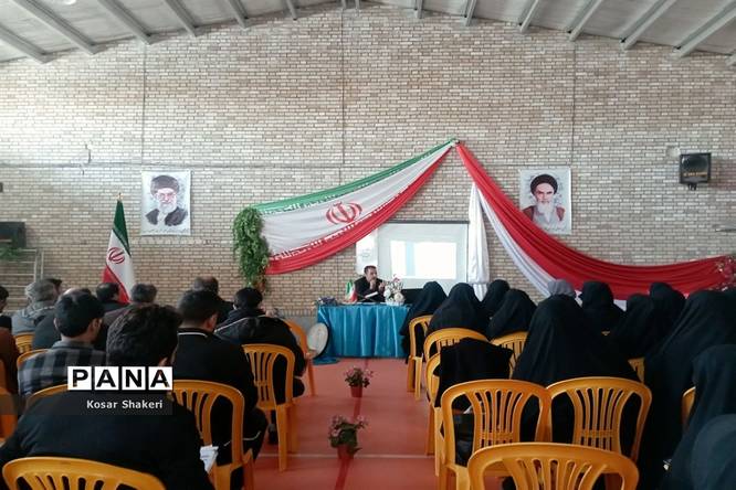 جلسه هماندیشی و هماهنگی چهل و دومین جشنواره فرهنگی هنری امید فردا