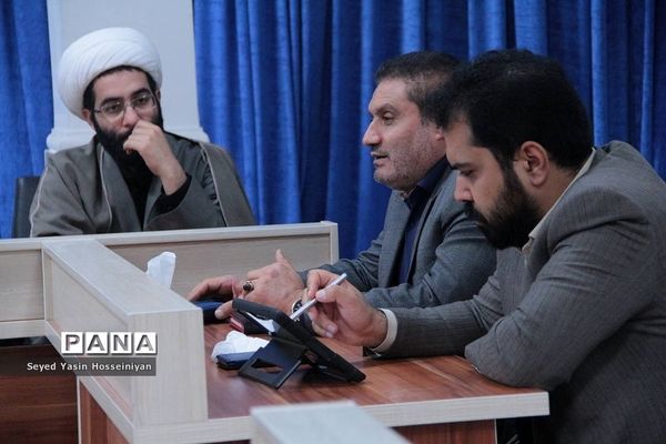 برگزاری نشست استانی قرارگاه آینده‌ساز در اسلامشهر