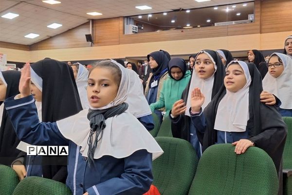 اجتماع بزرگ حاج قاسم سلیمانی در البرز