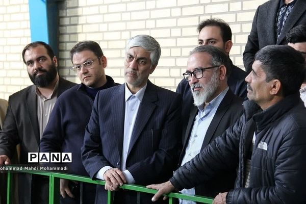 بازدید وزیر ورزش و جوانان از مجموعه‌های ورزشی فشافویه