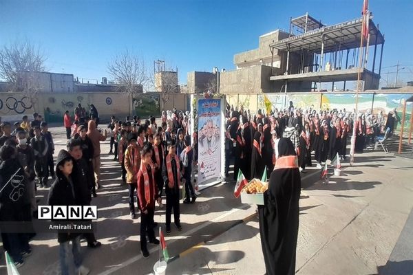 اجتماع فرزندان حاج قاسم در شهرستان بام و صفی آباد