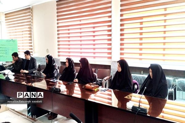 نشست هم اندیشی مدیران و مدیرآموزگاران مدارس حوزه مرکزی شهرستان کلات