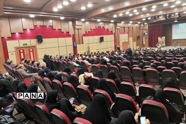 بزرگداشت هفته بصیرت و میثاق با ولایت در اردوگاه شهید منتظری شهریار