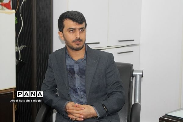 کارگروه هماهنگی آیین نامه پیشنهادی لباس فرم دانش‌آموزی استان بوشهر