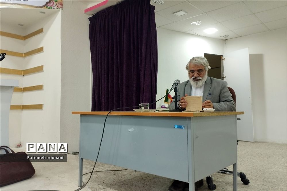 برگزاری کارگاه تخصصی داستان حماسی در خلیل آباد