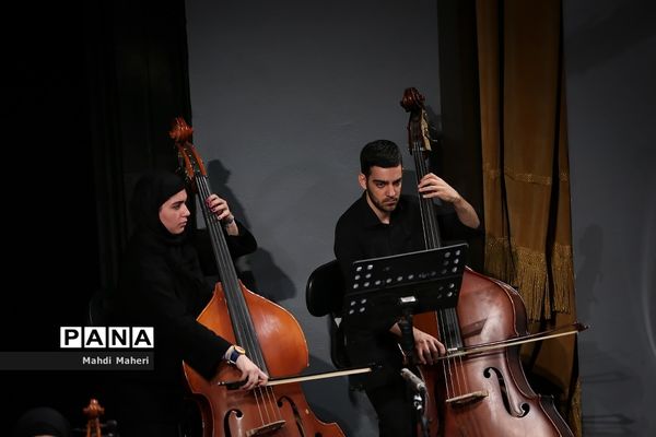 رونمایی از سمفونی «به قدقامت یاران»