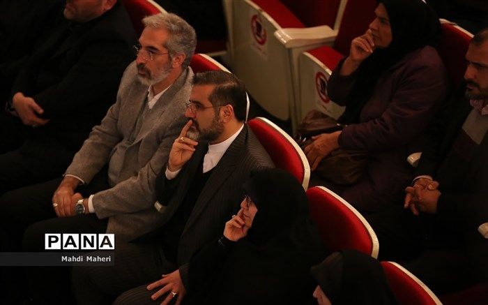 سالاری:   خبرگان هنری باید آثار فاخر جهانی درباره حاج قاسم بسازند