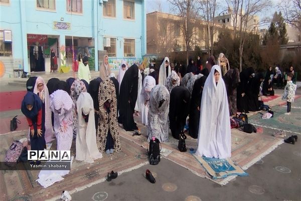 اجرای طرح مدرسه، پایگاه مسجد محله در مدرسه پنجم مهر مشهد