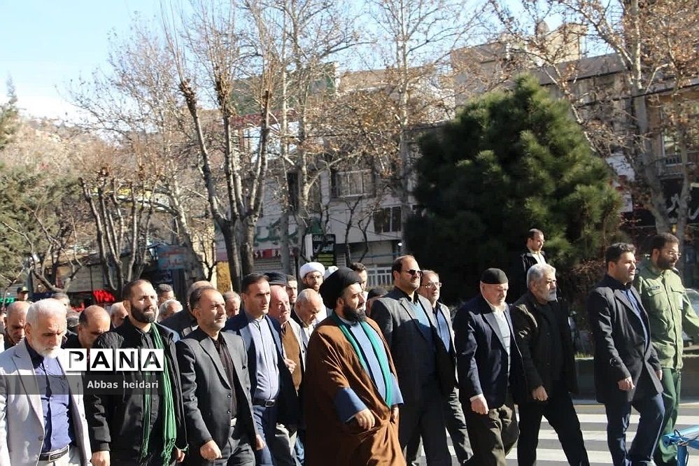 راهپیمایی مردم رودهن در محکومیت جنایت تروریستی گلزار شهدای کرمان
