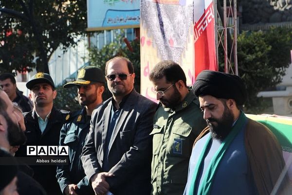 راهپیمایی مردم رودهن در محکومیت جنایت تروریستی گلزار شهدای کرمان