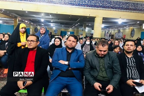 آیین گرامیداشت روز مادر درگلستان